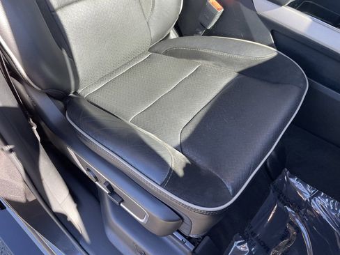 Used 2020 RAM 1500 Laramie image 34