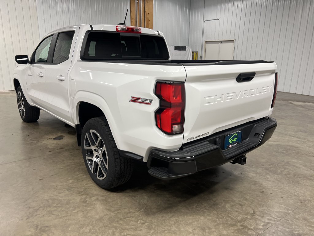 Certified 2023 Chevrolet Colorado Z71 w/ Z71 Convenience Package 2 AWD/4WD image 7