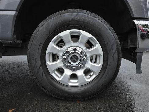 Used 2024 Ford F250 XLT w/ FX4 Off-Road Package image 9