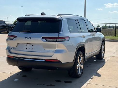 Used 2021 Jeep Grand Cherokee L Limited w/ Trailer Tow Group (B) AWD/4WD image 9