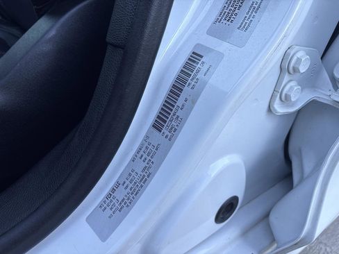 Used 2015 Chrysler 200 S w/ Navigation & Sound Group I image 27