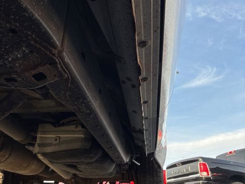 Used 2012 Toyota Tundra 4x4 Double Cab image 23