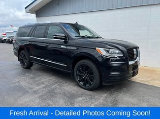 Used 2023 Lincoln Navigator L Reserve w/ Equipment Group 201A AWD/4WD video 1