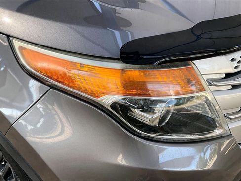 Used 2014 Ford Explorer XLT w/ Equipment Group 202A FWD image 27