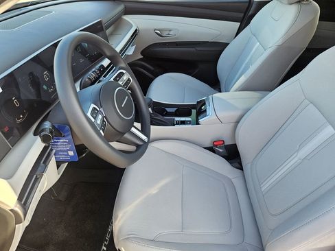 New 2026 Hyundai Tucson SEL FWD image 13