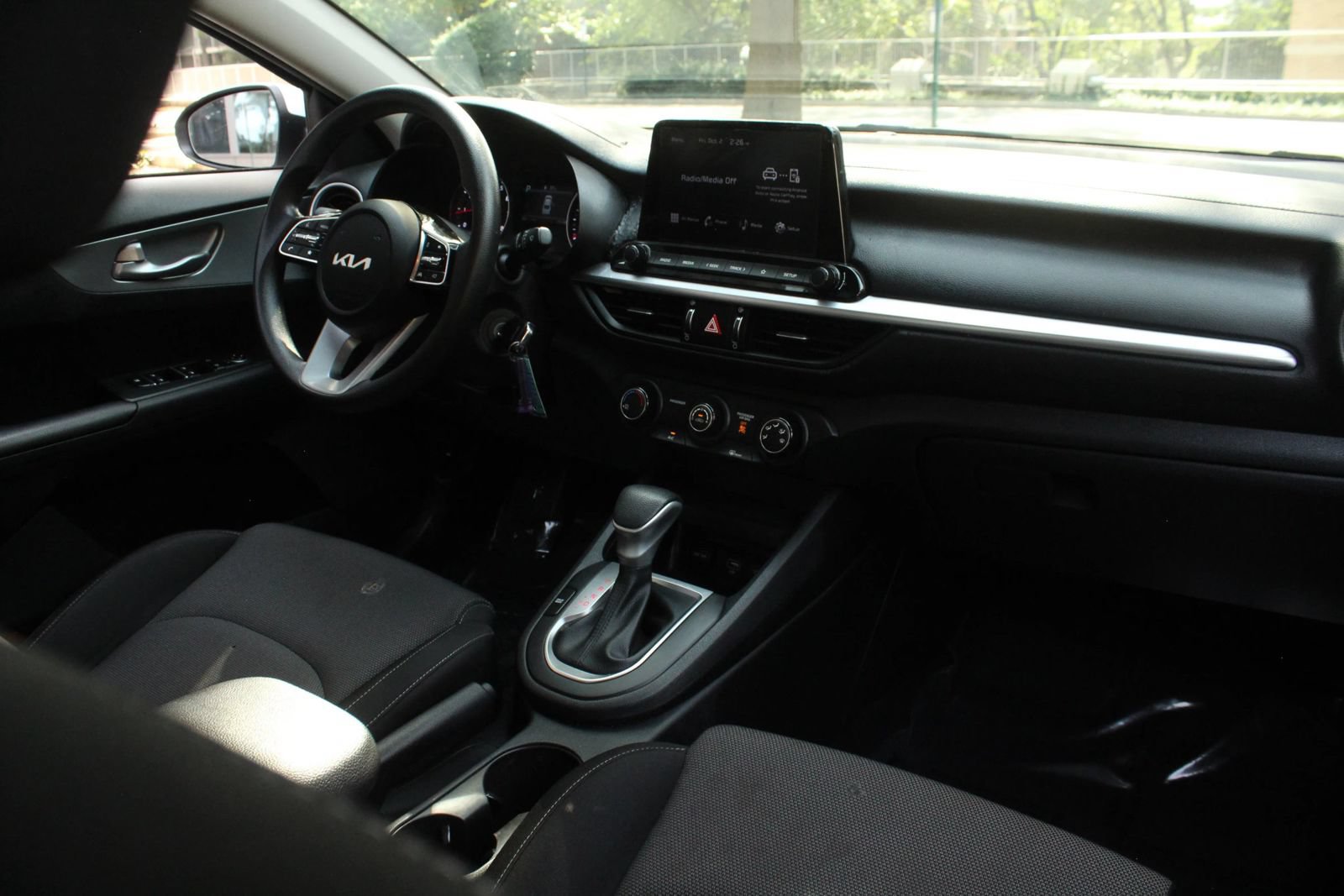 Used 2022 Kia Forte LXS FWD image 24