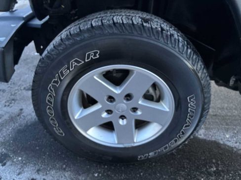 Used 2016 Jeep Wrangler Unlimited Sport w/ Quick Order Package 24S image 31