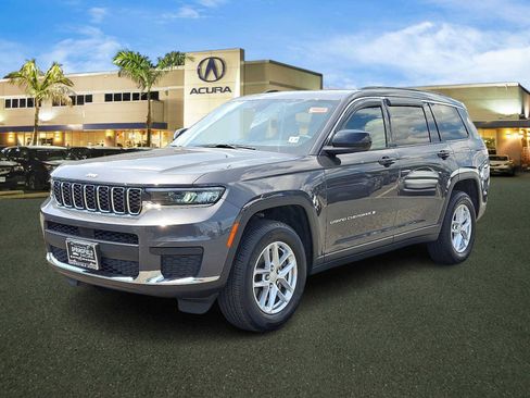 Used 2025 Jeep Grand Cherokee L Laredo w/ Luxury Tech Group I AWD/4WD image 3