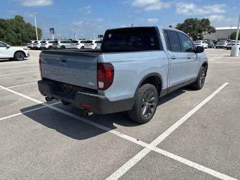 Certified 2024 Honda Ridgeline Sport image 5