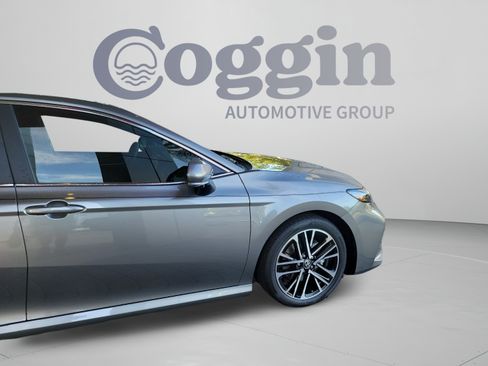 Certified 2026 Toyota Camry XLE w/ Premium Plus Package FWD image 34