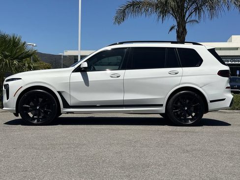 Used 2024 BMW X7 xDrive40i w/ M Sport Package AWD/4WD image 6