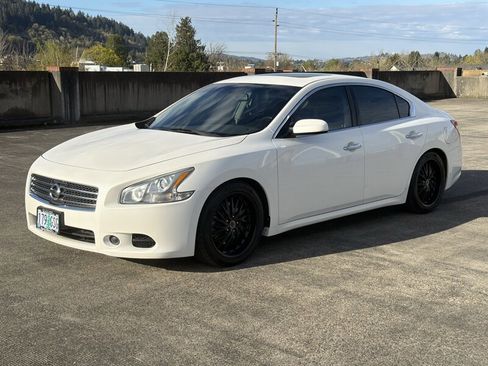 Used 2009 Nissan Maxima 3.5 S image 1