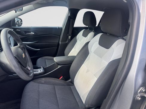 Used 2024 Chevrolet Trax LS w/ Driver Confidence Package FWD image 11