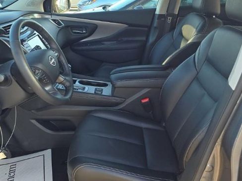 Used 2024 Nissan Murano SL image 13