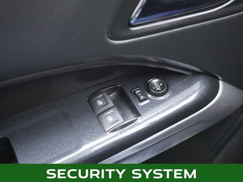 Used 2022 Chevrolet Colorado LT w/ Fleet Safety Package image 25