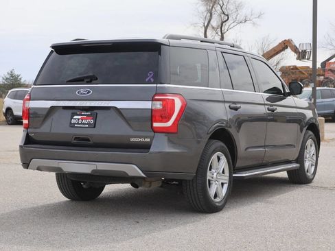 Used 2019 Ford Expedition XLT w/ Equipment Group 202A image 9