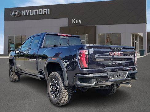 Used 2026 GMC Sierra 2500 AT4X AWD/4WD image 5