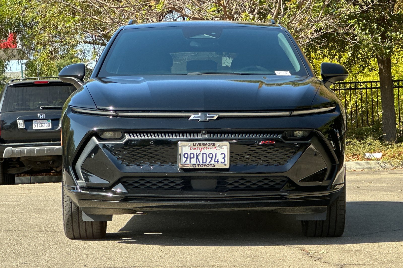 Used 2024 Chevrolet Equinox EV RS FWD image 9