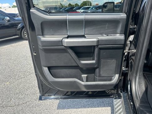 Used 2018 Ford F150 XLT w/ Equipment Group 302A Luxury AWD/4WD image 21