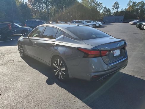 Certified 2022 Nissan Altima 2.5 SR image 5