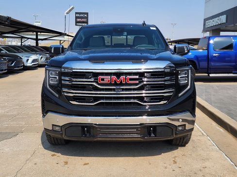 New 2026 GMC Sierra 1500 SLT w/ SLT Premium Plus Package image 9