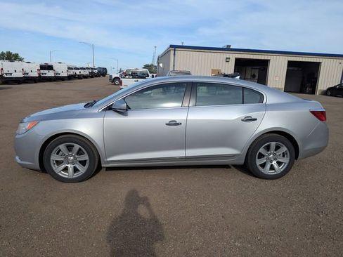Used 2011 Buick LaCrosse CXL FWD image 11