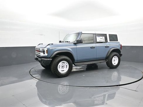 New 2025 Ford Bronco Heritage Edition image 4