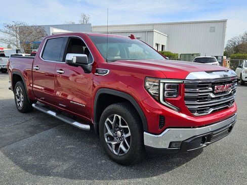 Used 2024 GMC Sierra 1500 SLT w/ SLT Convenience Package image 15