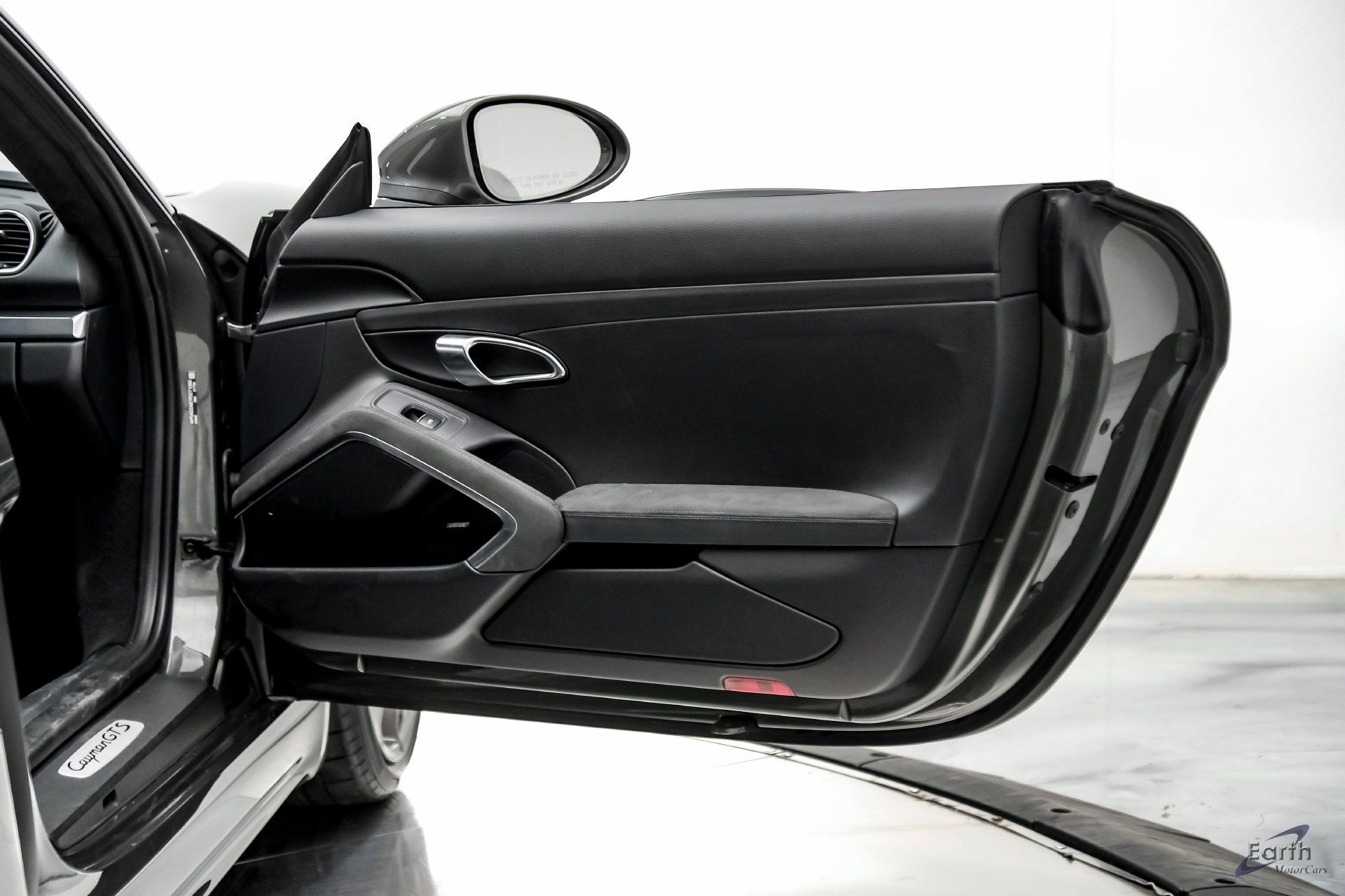 Used 2023 Porsche 718 Cayman GTS RWD image 83