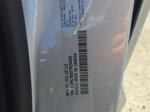 New 2026 Chrysler Pacifica Select w/ S Appearance Package FWD image 29
