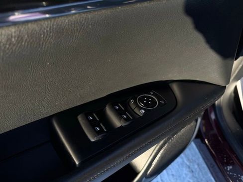 Used 2023 Lincoln Nautilus Reserve image 14