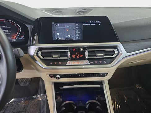 Used 2023 BMW 430i Convertible w/ Parking Assistance Package image 23