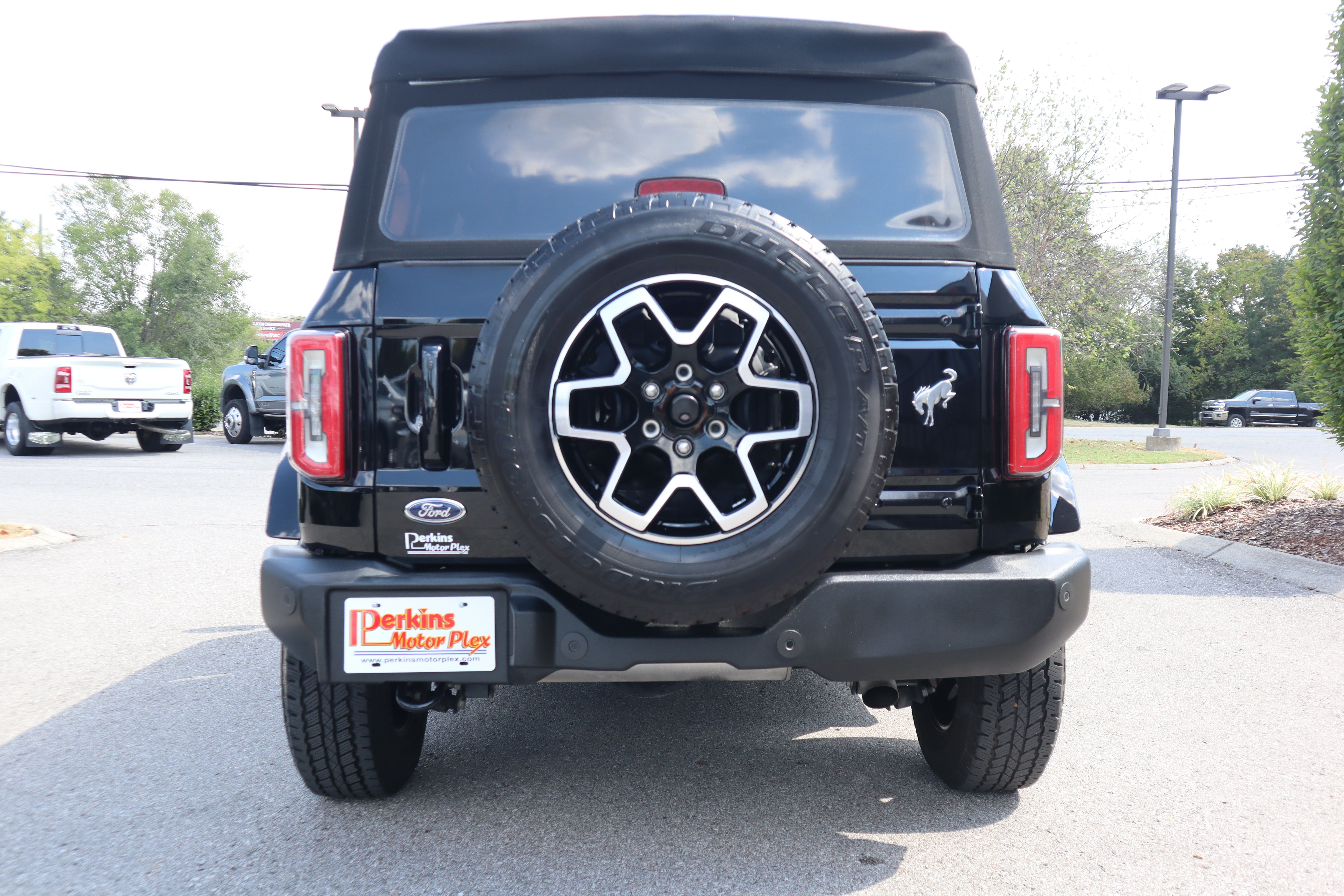 Used 2023 Ford Bronco Outer Banks AWD/4WD image 8