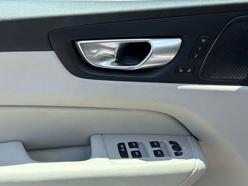 Used 2024 Volvo XC60 B5 Plus w/ Protection Package AWD/4WD image 13