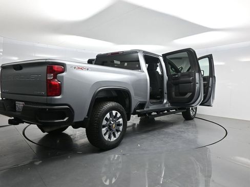 Used 2025 Chevrolet Silverado 2500 Custom w/ Custom Convenience Package AWD/4WD image 50