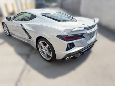 Used 2024 Chevrolet Corvette Stingray Premium Cpe w/ Z51 Performance Package RWD image 11
