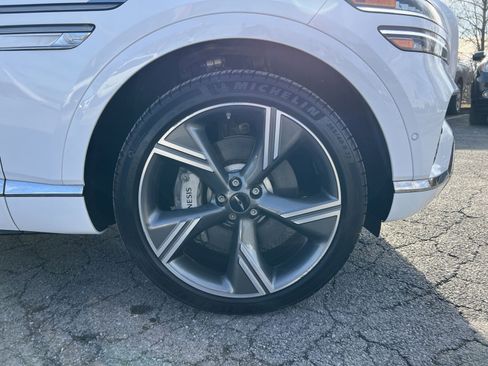 Used 2025 Genesis GV80 3.5T Prestige image 12