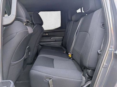 Used 2024 Toyota Tacoma TRD Sport w/ TRD Sport Upgrade Package image 18