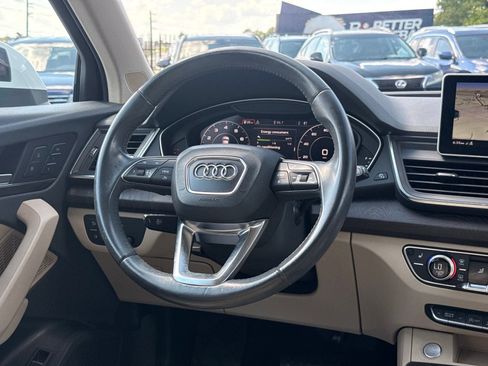 Used 2018 Audi Q5 2.0T Premium Plus w/ Premium Plus Package AWD/4WD image 38