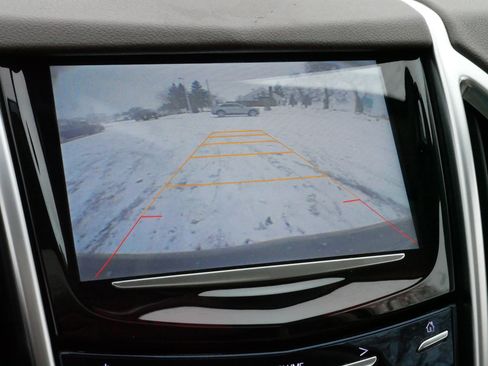 Used 2015 Cadillac SRX Luxury image 28