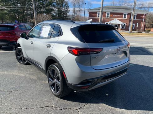 Used 2023 Buick Envision Preferred image 4