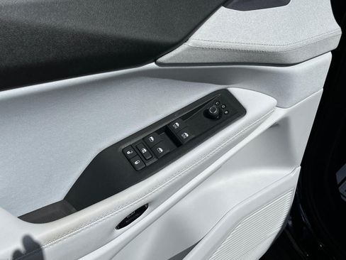 New 2026 Jeep Cherokee Laredo AWD/4WD image 14