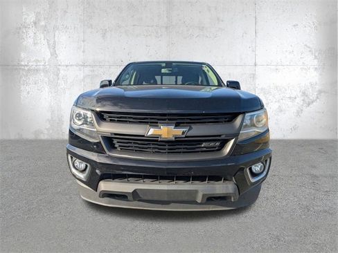 Used 2019 Chevrolet Colorado Z71 w/ LPO, Premium Interior Package image 9