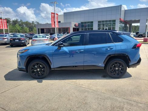 Used 2025 Toyota RAV4 XSE w/ Advanced Technology Package image 2