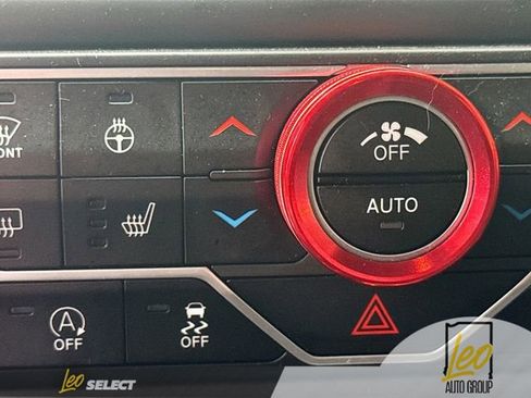 Used 2018 Jeep Wrangler Unlimited Rubicon w/ Cold Weather Group image 20