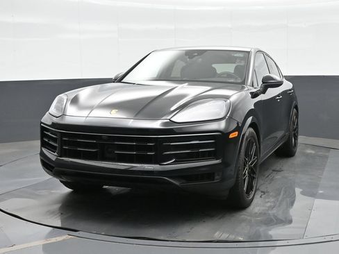 Certified 2024 Porsche Cayenne S w/ Premium Package Plus (PP1) AWD/4WD image 12