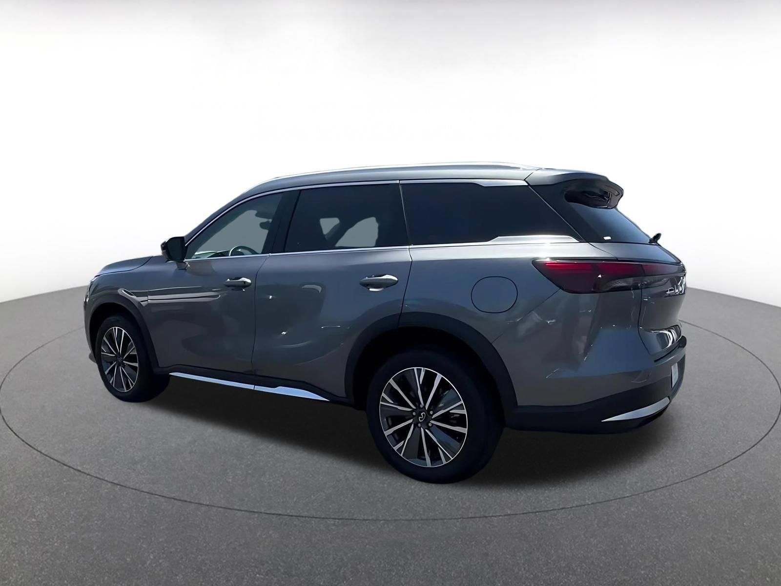Used 2026 INFINITI QX60 Luxe AWD/4WD image 9