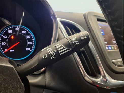 Certified 2021 Chevrolet Equinox LT FWD image 15