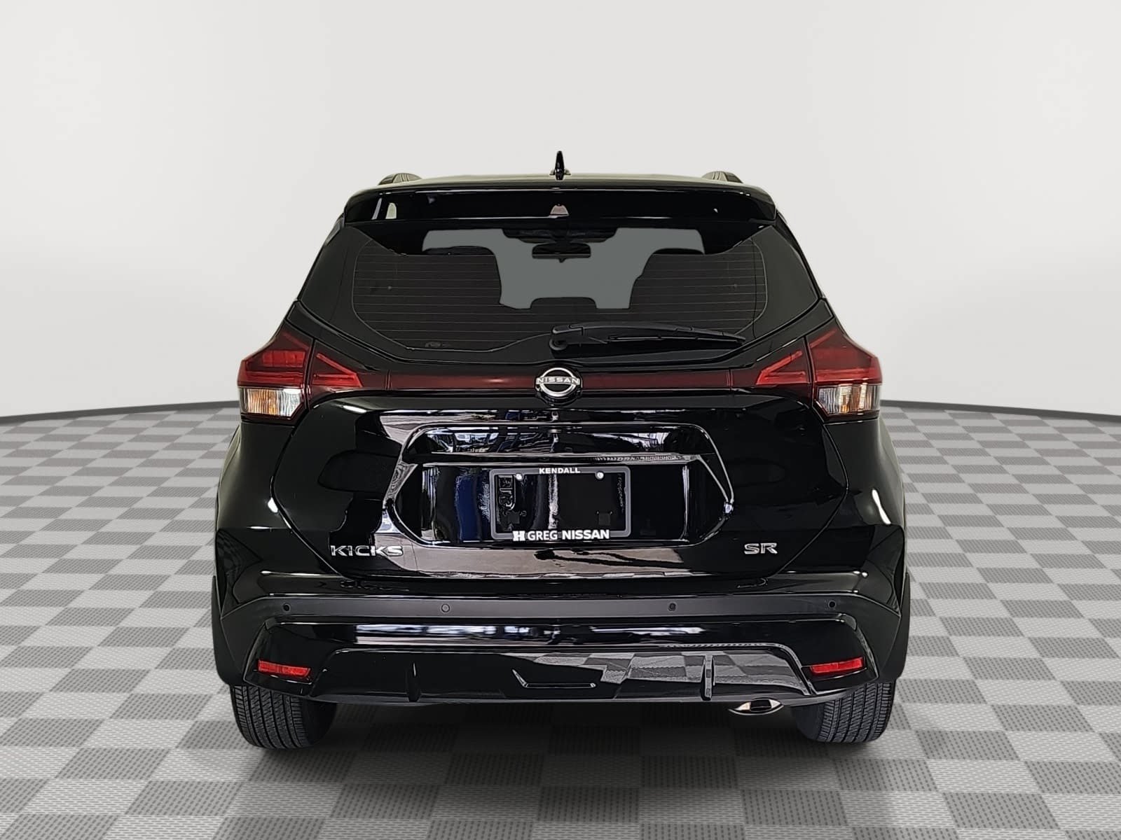 Used 2022 Nissan Kicks SR w/ Premium Package FWD image 7