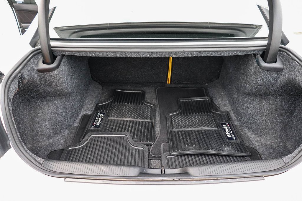 Used 2023 Dodge Charger Scat Pack RWD image 28